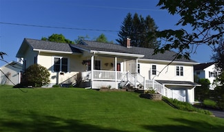 152 Terrace Dr, Northfield, VT 05663