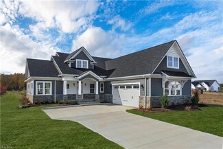 5393 Hawks Nest Cir, Sheffield Village, OH 44054
