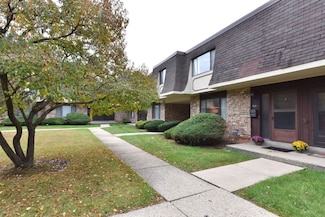 6081 W Calumet Rd, Milwaukee, WI 53223