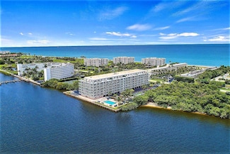 2560 S Ocean Blvd Unit 318, Palm Beach, FL 33480