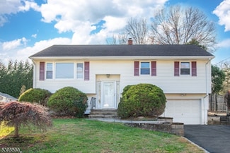 83 Mountain Ave, Cedar Knolls, NJ 07927