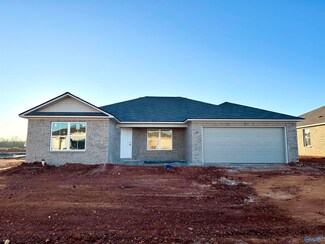 110 Joya Brook Way, Toney, AL 35773