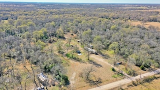 8916 Idaho Ln, Midway, TX 75852