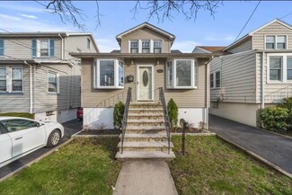 838 Roosevelt Ave Unit 1, Secaucus, NJ 07094