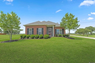 6642 Section Rd, Port Allen, LA 70767