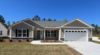 95 Robertson Ln, New Bern, NC 28560