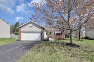 232 Isaac Tharp St, Pataskala, OH 43062