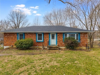 6722 N Hickory St, Kansas City, MO 64118