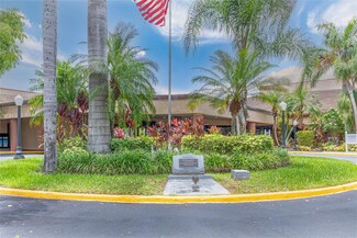 8841 Sunrise Lakes Blvd Unit 112, Sunrise, FL 33322