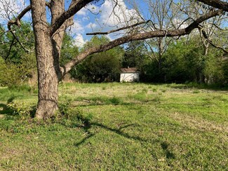119 S Rushing St, Glennville, GA 30427