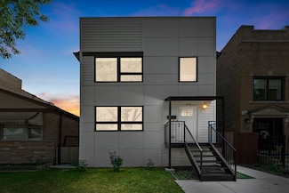 3739 W Addison St, Chicago, IL 60618