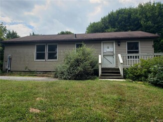 8483 Kings Hwy, New Tripoli, PA 18066