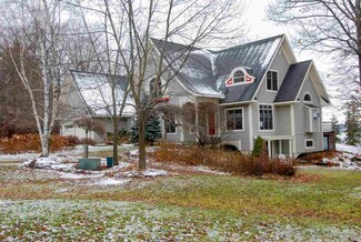 14 Featherbed Ln, South Hero, VT 05486