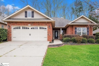 504 Airdale Ln, Simpsonville, SC 29680