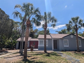 627 Riverside Dr, Tarpon Springs, FL 34689