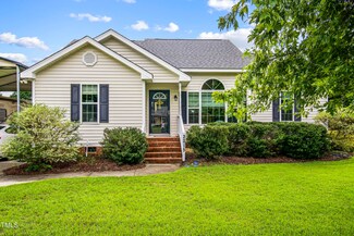 2215 Sumter Dr, Garner, NC 27529
