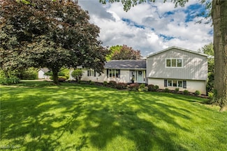 432 Avon Ave SW, New Philadelphia, OH 44663