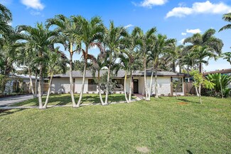 4435 Gardenia Dr, Palm Beach Gardens, FL 33410