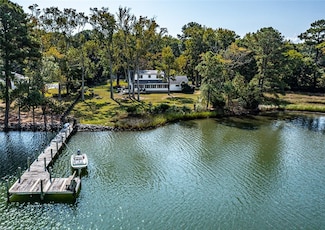 287 Cypress Ln, White Stone, VA 22578