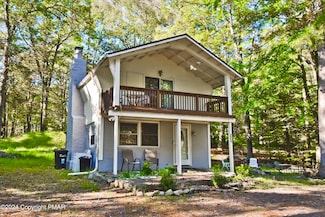2611 Fernwood Ave, Bartonsville, PA 18321