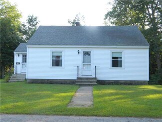 20 Joy St, Springvale, ME 04083
