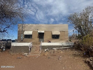 211 E Hudgins St, Nogales, AZ 85621