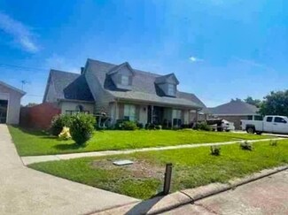 107 Maria Cir, Houma, LA 70360