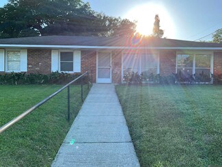 1422 Hearthstone Dr, Baton Rouge, LA 70808
