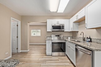 1239 N Beverly Ave, Tucson, AZ 85712