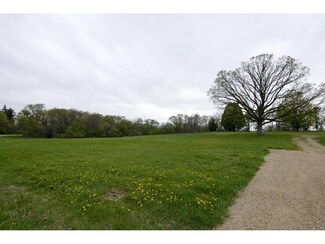 L6 Loveland Rd, Poynette, WI 53955