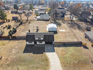 9478 E 136th St S, Bixby, OK 74008