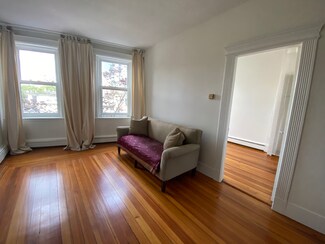 26 Montgomery St Unit 4, Boston, MA 02116