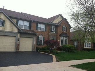 1600 N Cypress Pointe Dr, Vernon Hills, IL 60061