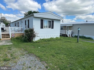 6801 Penn Ave Unit TRLR 18, Wernersville, PA 19565