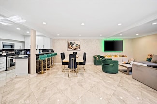 7924 Woodman Ave Unit 78, Panorama City, CA 91402