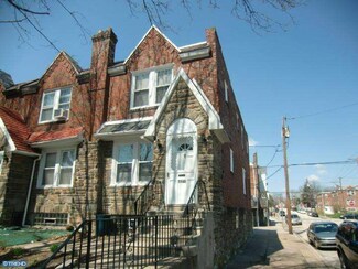 5960 Alma St, Philadelphia, PA 19149
