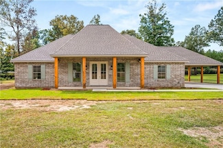 709 Sunrise Dr, Deville, LA 71328