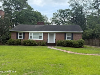 1607 Azalea Dr, Wilmington, NC 28403