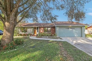 3407 King George Ln, Seffner, FL 33584