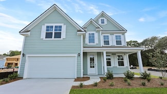 199 E Pinckney St, Lincolnville, SC 29485