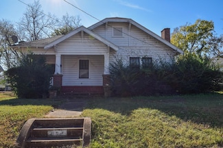 804 E Park Ave, Palestine, TX 75801