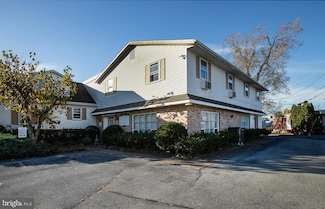 110 Sunset Ave Unit 201, Harrisburg, PA 17112