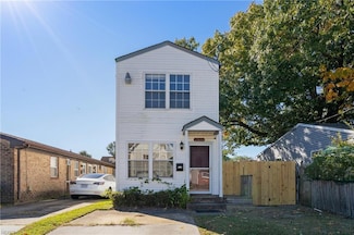2309 Palmyra St, Norfolk, VA 23513