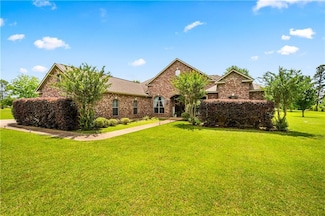 3898 Staples Rd, Pineville, LA 71360