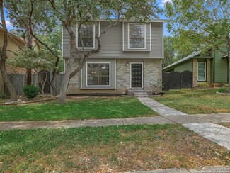13633 Forest Rock Dr, San Antonio, TX 78231