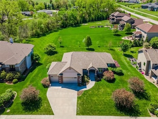 10612 NW 75th Place, Grimes, IA 50111