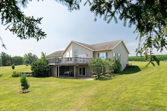 S5737 Ellefson Rd, Viroqua, WI 54665