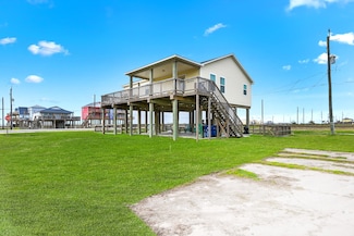126 Nesmith Place, Surfside Beach, TX 77541