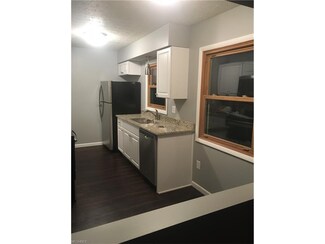1414 Central Ave, Barberton, OH 44203