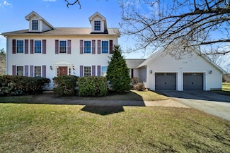 14 Gallant Dr, Brentwood, NH 03833
